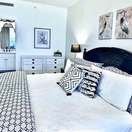 Barefoot Bliss - Beachfront Condo - Sleeps 12 Panama City Beach Exteriör bild