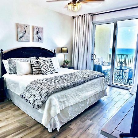Barefoot Bliss - Beachfront Condo - Sleeps 12 Panama City Beach Exteriör bild