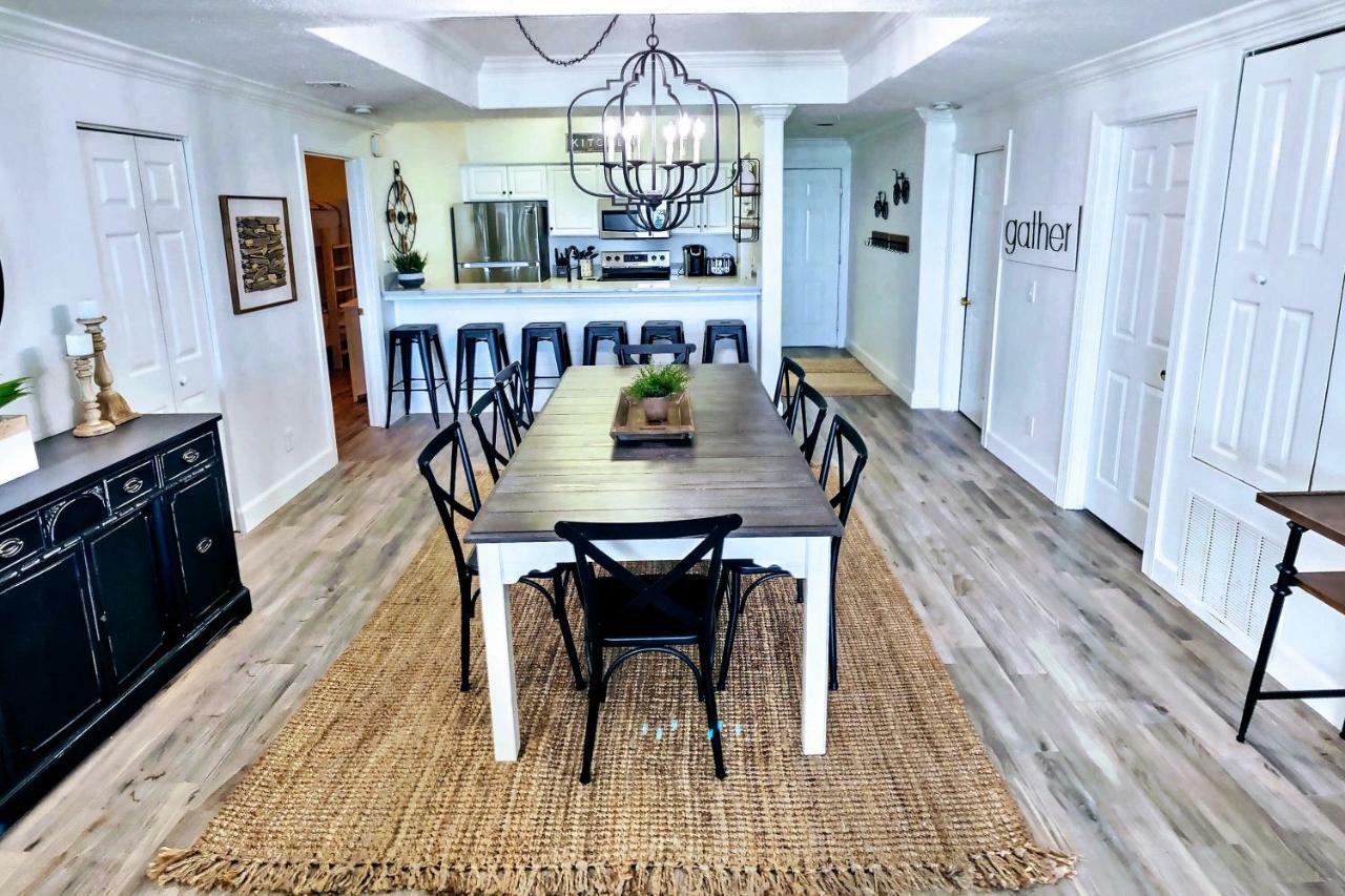 Barefoot Bliss - Beachfront Condo - Sleeps 12 Panama City Beach Exteriör bild
