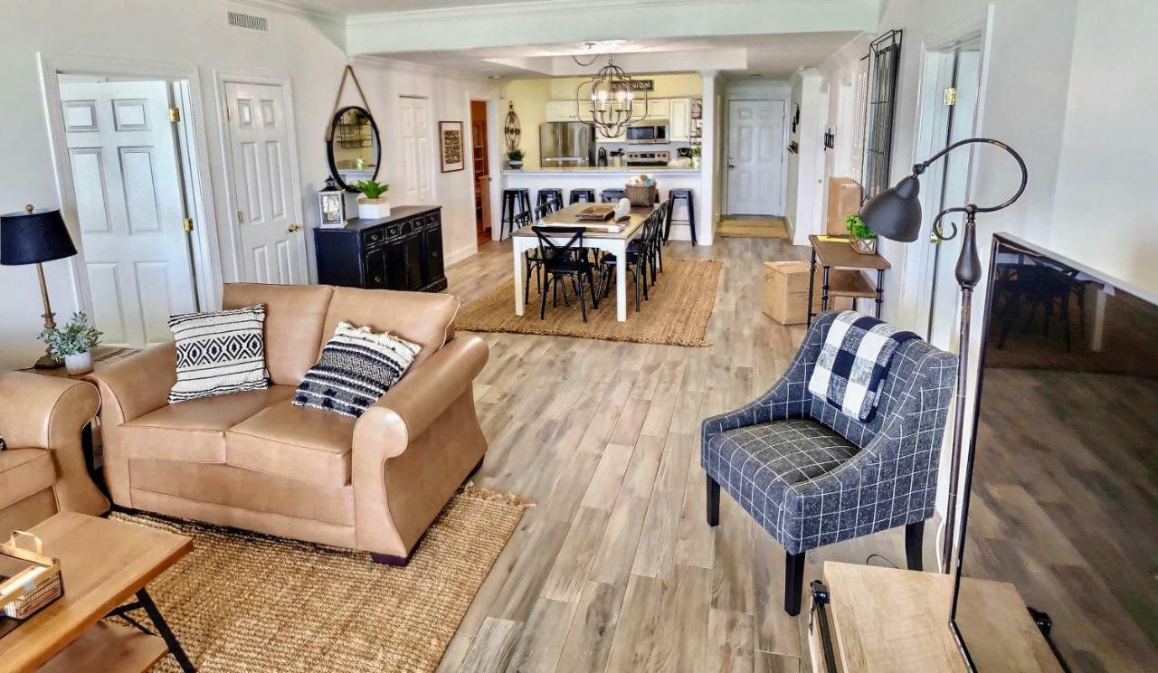 Barefoot Bliss - Beachfront Condo - Sleeps 12 Panama City Beach Exteriör bild