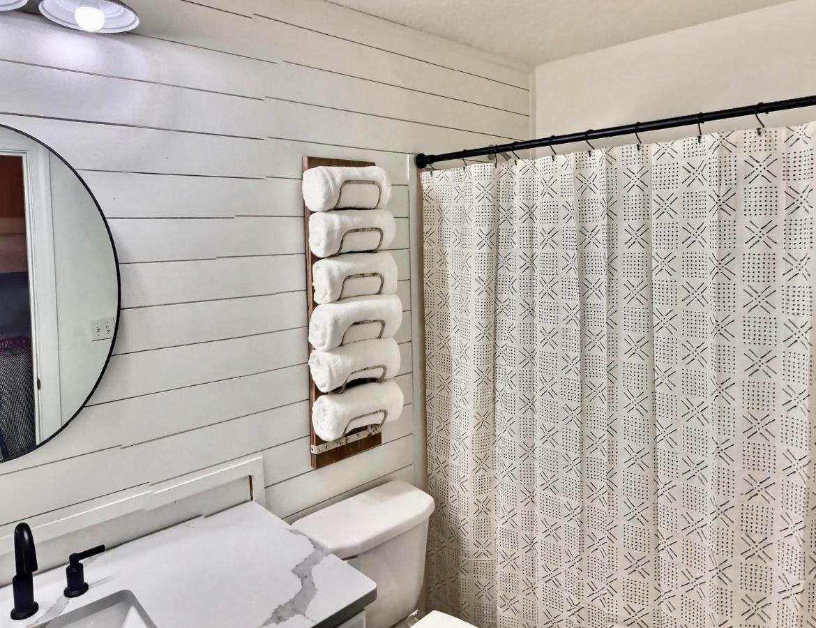 Barefoot Bliss - Beachfront Condo - Sleeps 12 Panama City Beach Exteriör bild