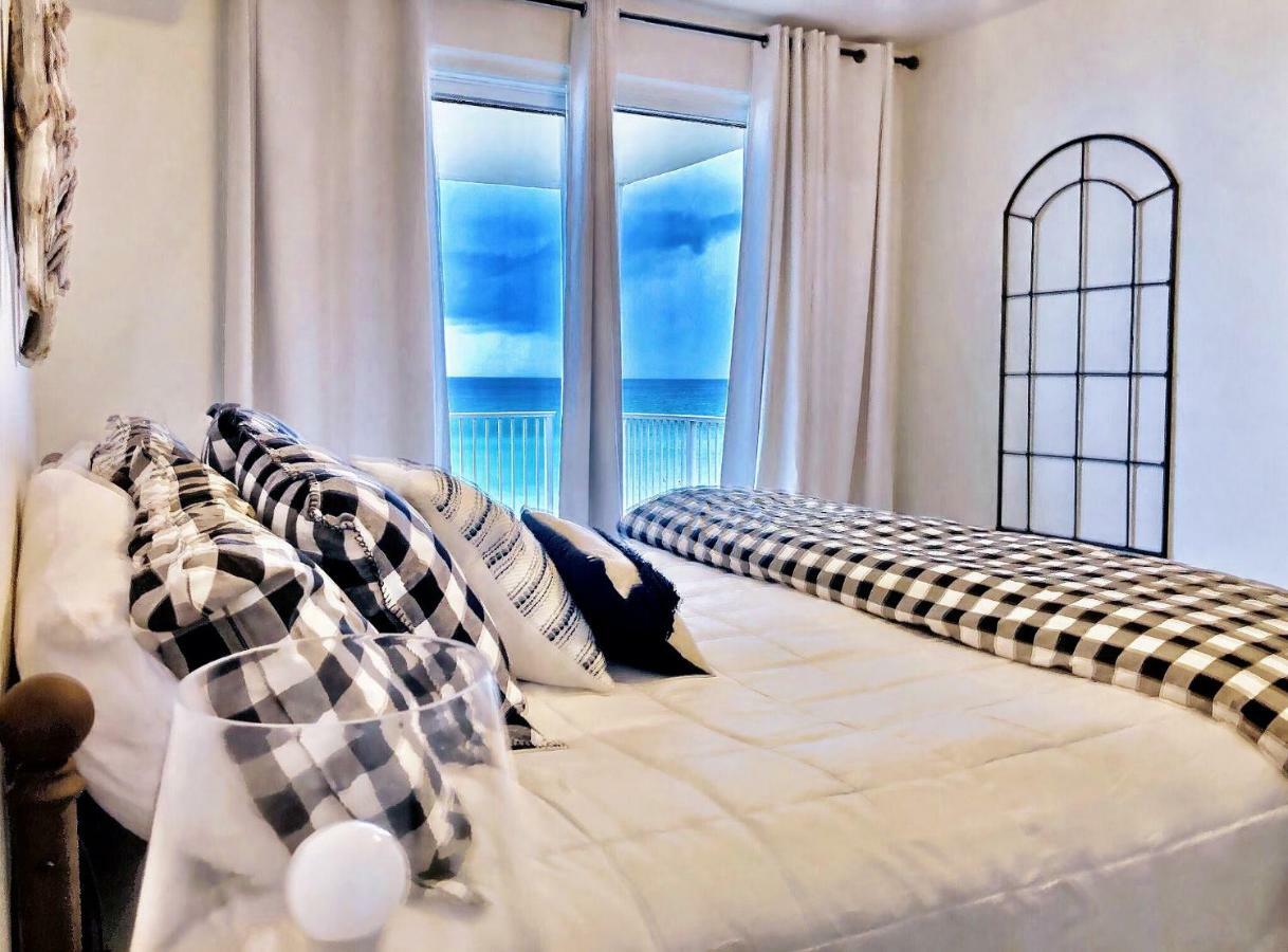 Barefoot Bliss - Beachfront Condo - Sleeps 12 Panama City Beach Exteriör bild